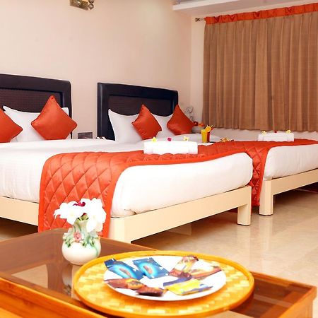 Tiruvannāmalai Athena Hotel מראה חיצוני תמונה