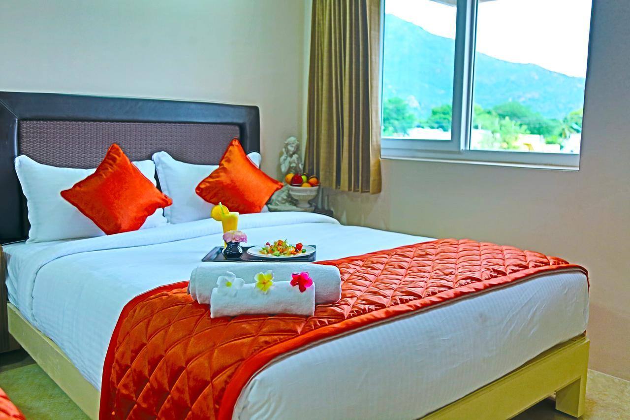 Tiruvannāmalai Athena Hotel מראה חיצוני תמונה