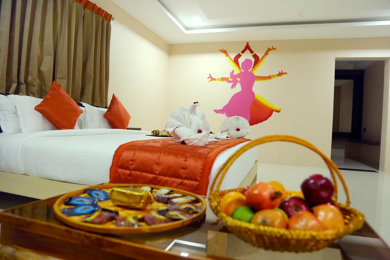Tiruvannāmalai Athena Hotel מראה חיצוני תמונה