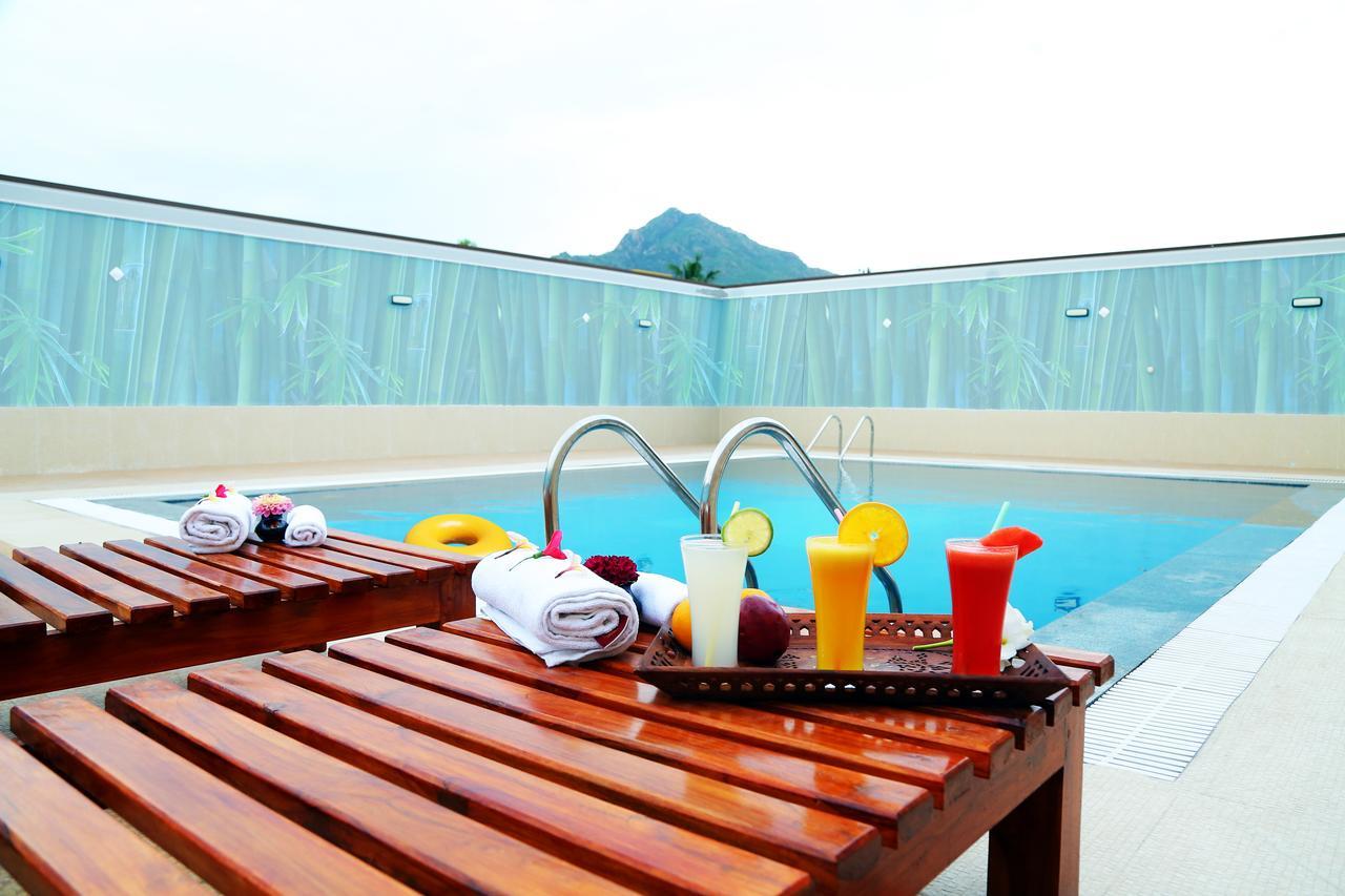 Tiruvannāmalai Athena Hotel מראה חיצוני תמונה